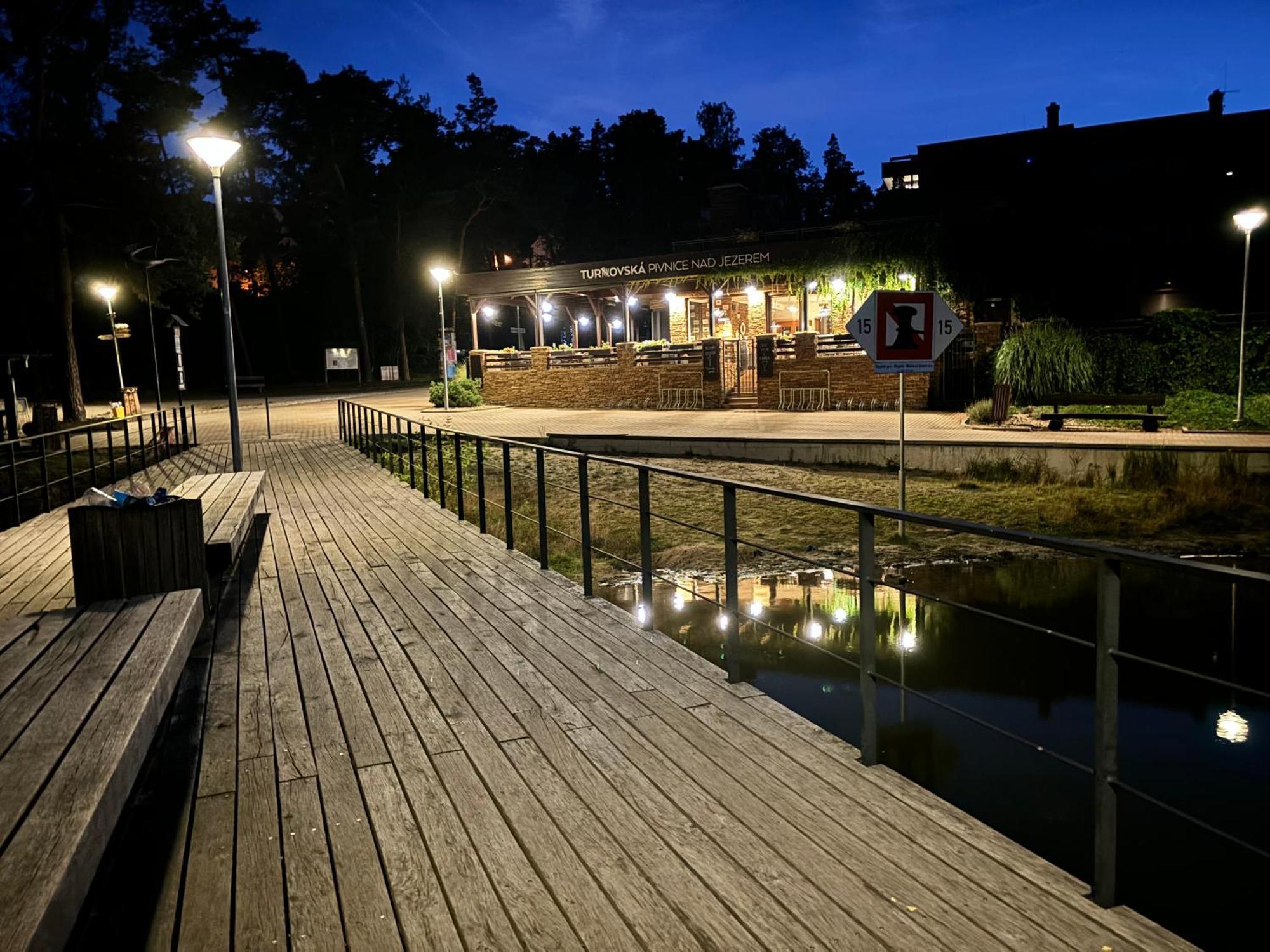 Jezerni Apartman S Terasou A Saunou V Lakepark Residence Doksy  Exterior photo
